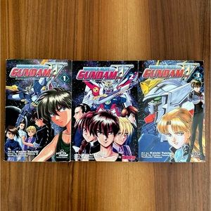Mobile Suit Gundam Wing graphic novel set